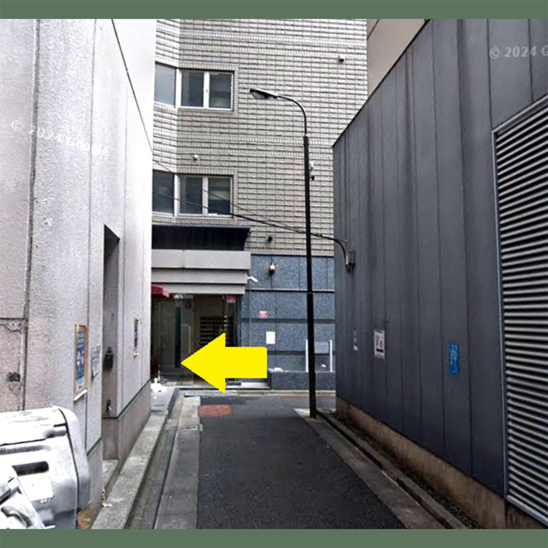 突き当りが「銀座ベラメンテ」です